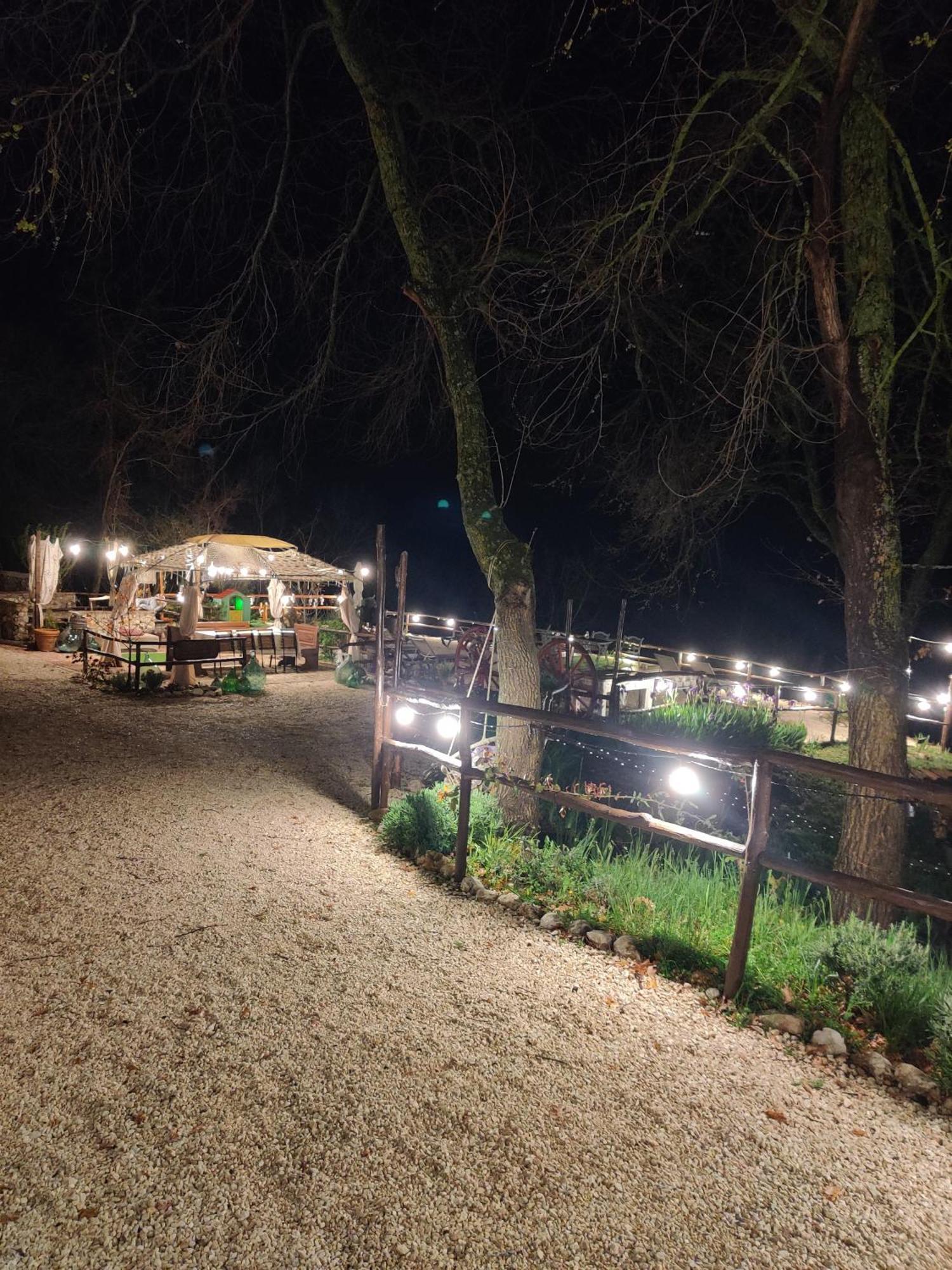 B&B Le Grette Gioia Dei Marsi Esterno foto