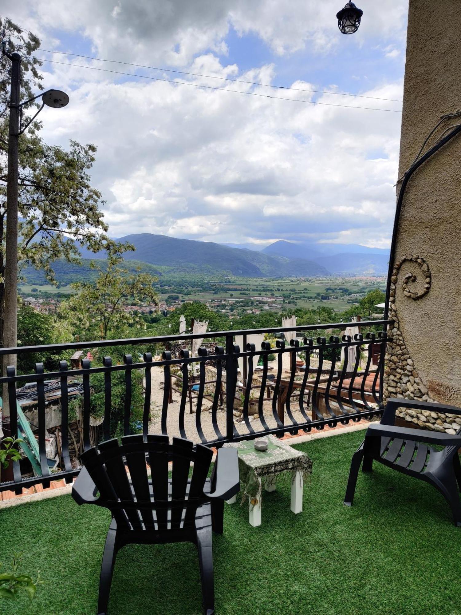 B&B Le Grette Gioia Dei Marsi Esterno foto