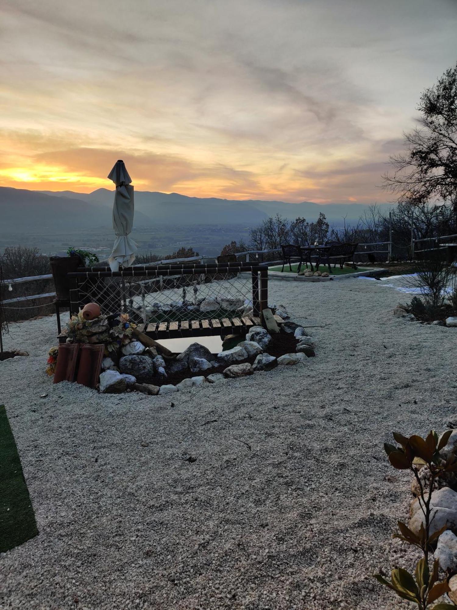 B&B Le Grette Gioia Dei Marsi Esterno foto